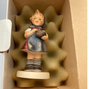 MI Hummel Club #629 1995/96 "Young Farmer" Figurine